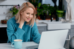 Guia prático para fazer renda extra online com atividades simples