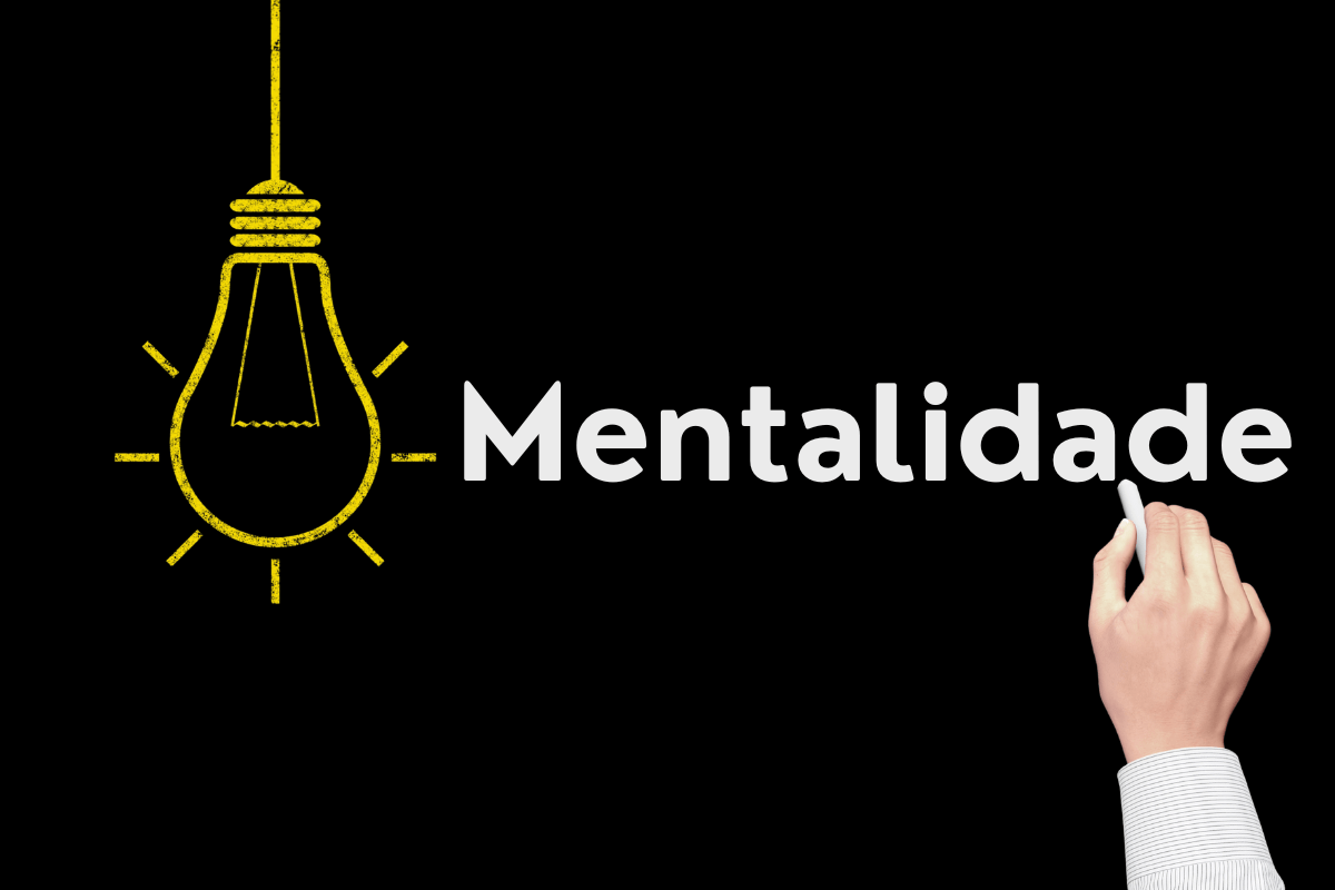 Ilustração de uma lâmpada acesa ao lado da palavra mentalidade, representando o mindset de crescimento necessário para lucrar como afiliado.