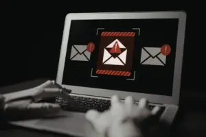 A internet e o cenário de golpes financeiros